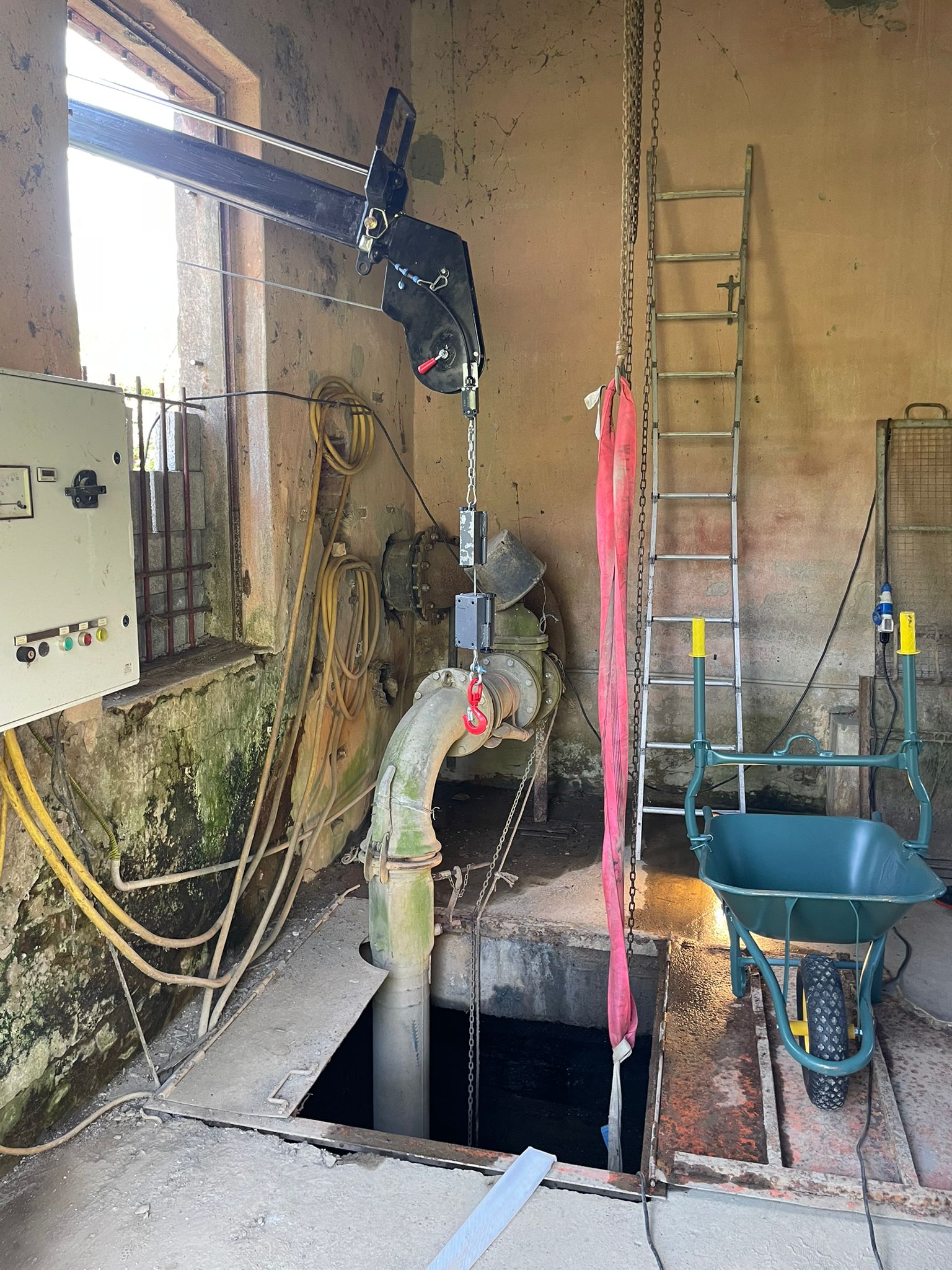 Gruppo pompa con inverter e vaso espansione